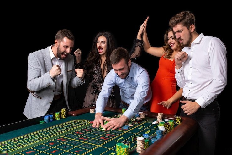 Perbandingan fitur akun virtual dan akun penuh di ip togel